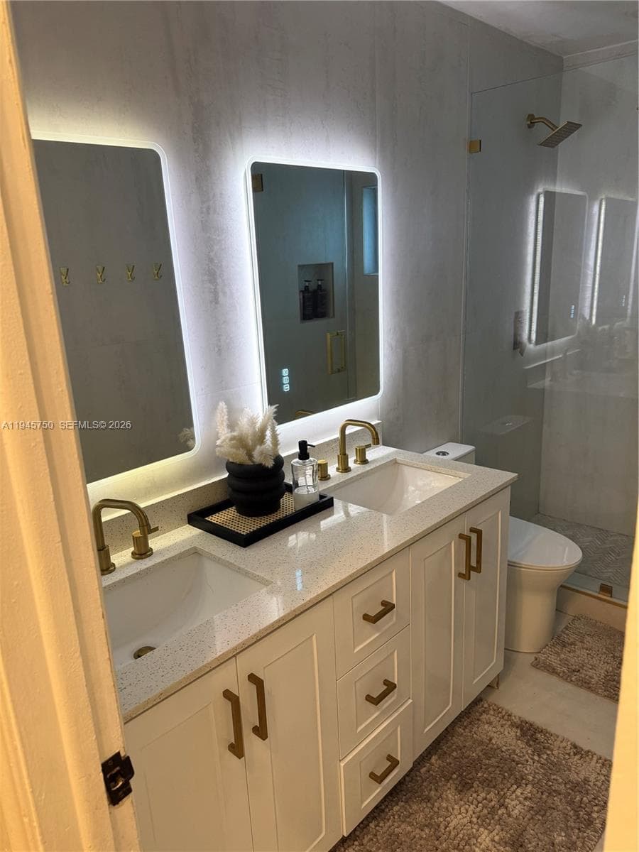 7770 NW 45th Ct, Lauderhill FL 33351 photo 3