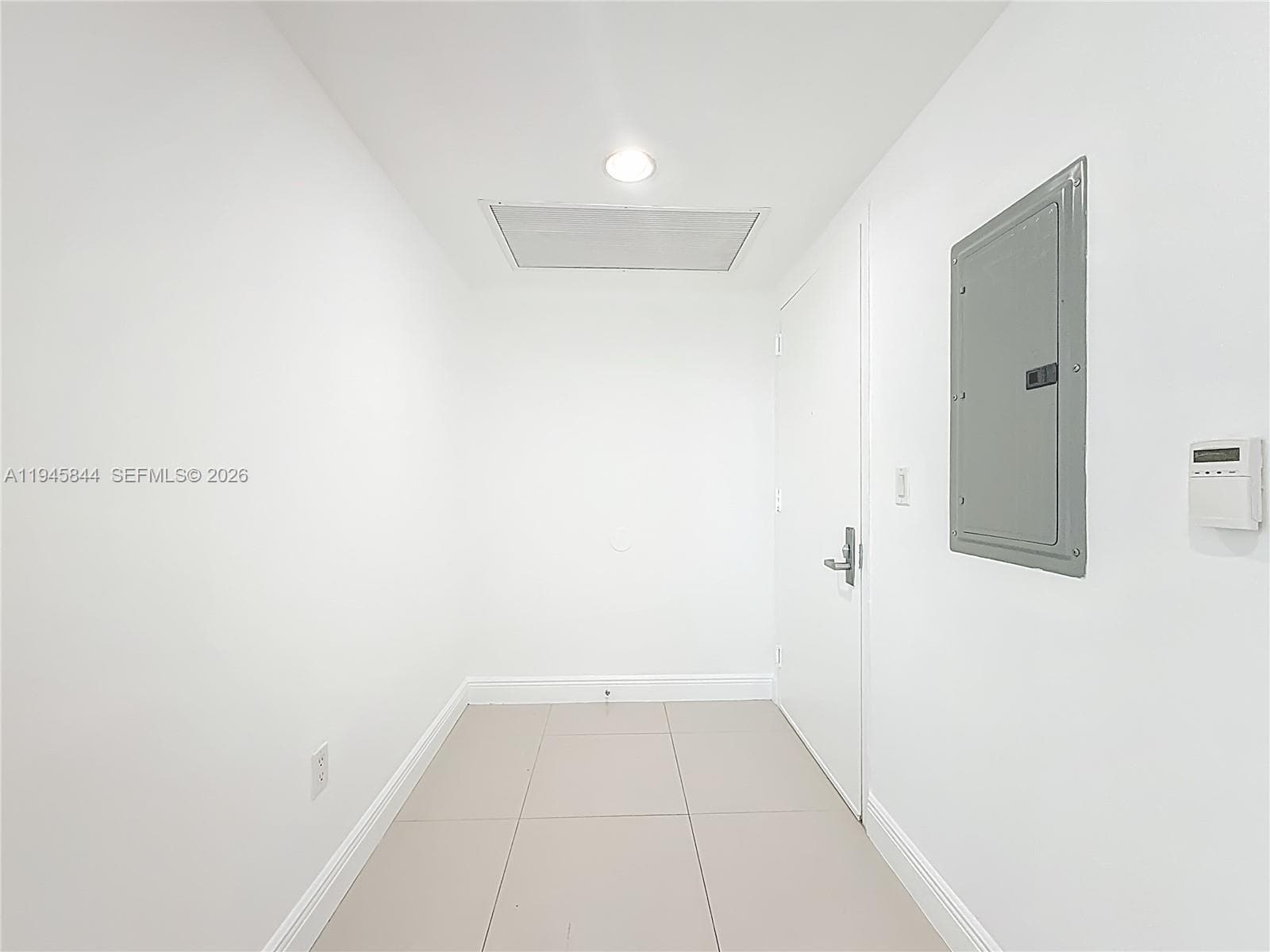 475 Brickell Ave # 4215, Miami FL 33131 photo 5