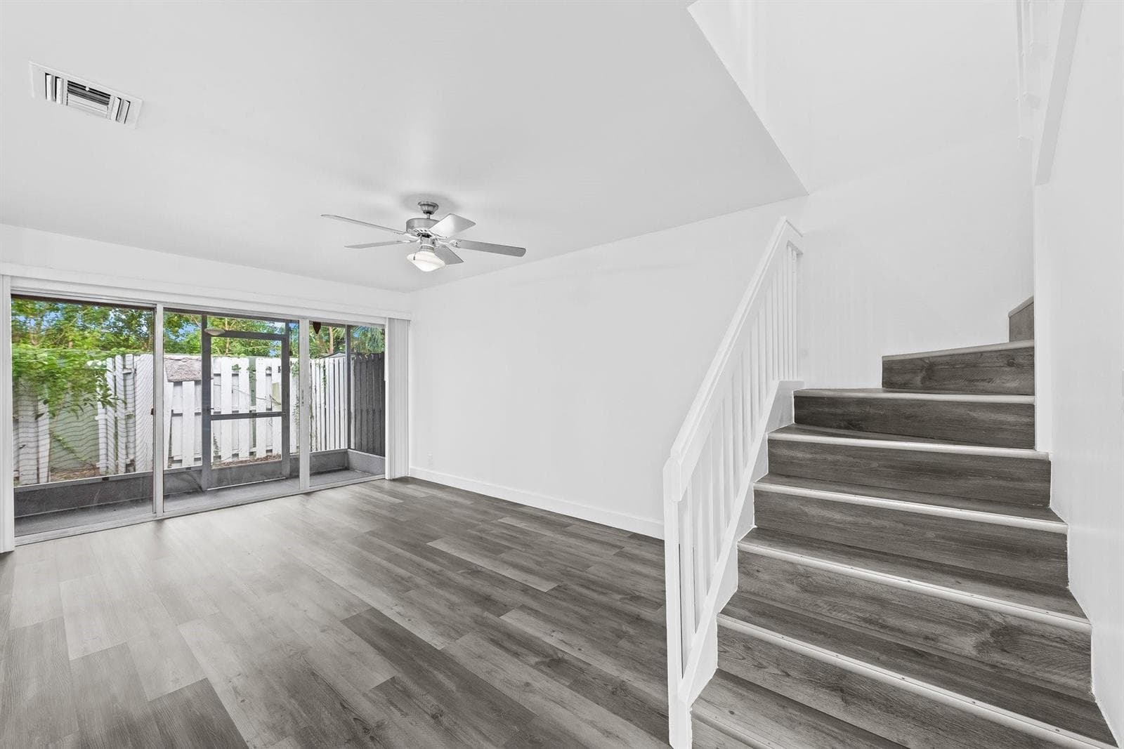 822 Crystal Lake Drive # 822, Deerfield Beach FL 33064 photo 4