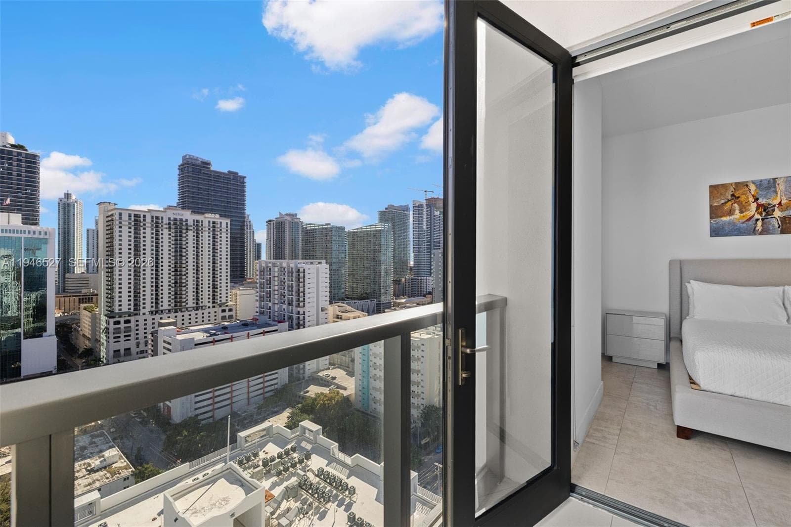 239 SW 9th St # 2304, Miami FL 33130 photo 3
