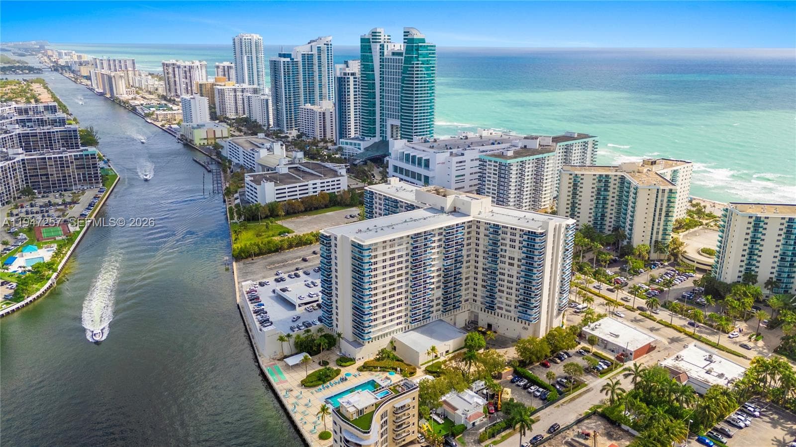 3800 S Ocean Dr # 419, Hollywood FL 33019