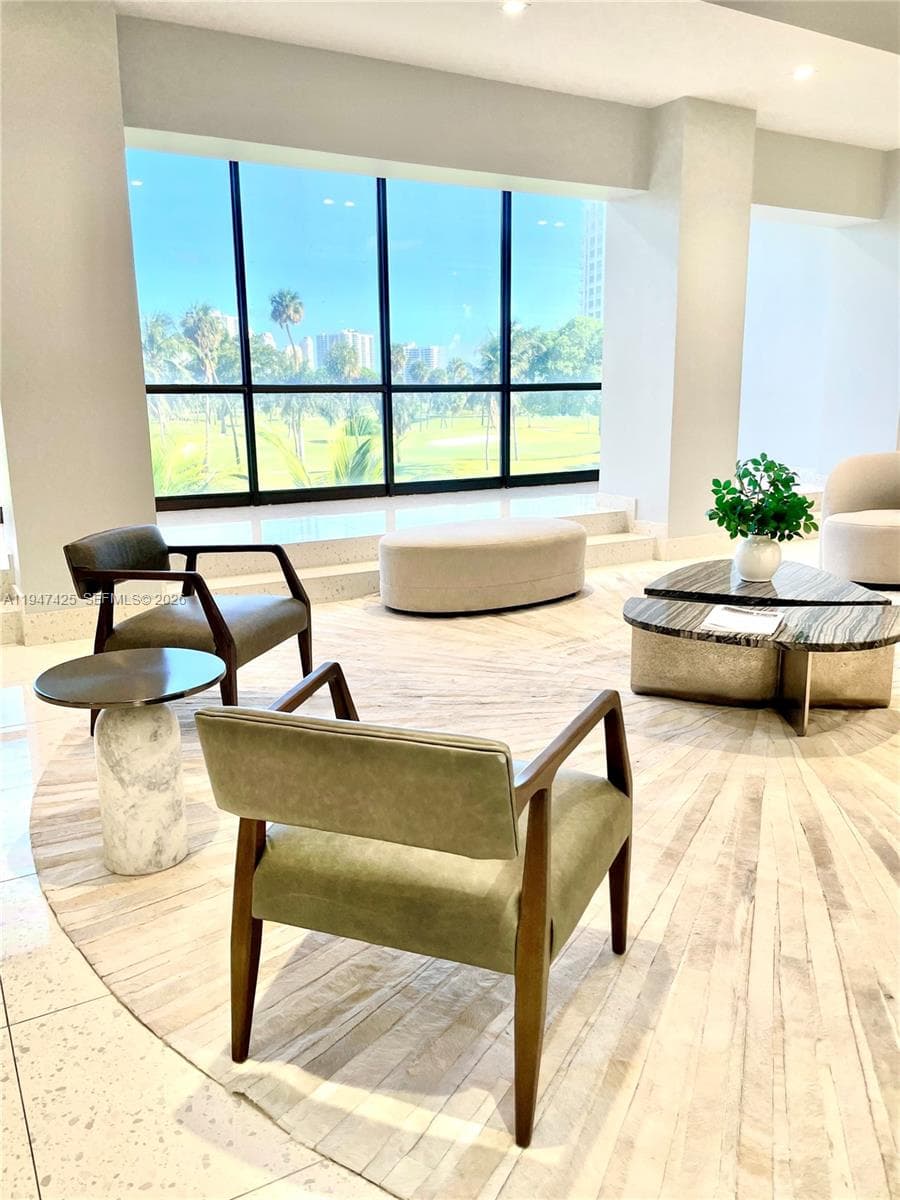 20335 W Country Club Dr # 405, Aventura FL 33180 photo 3