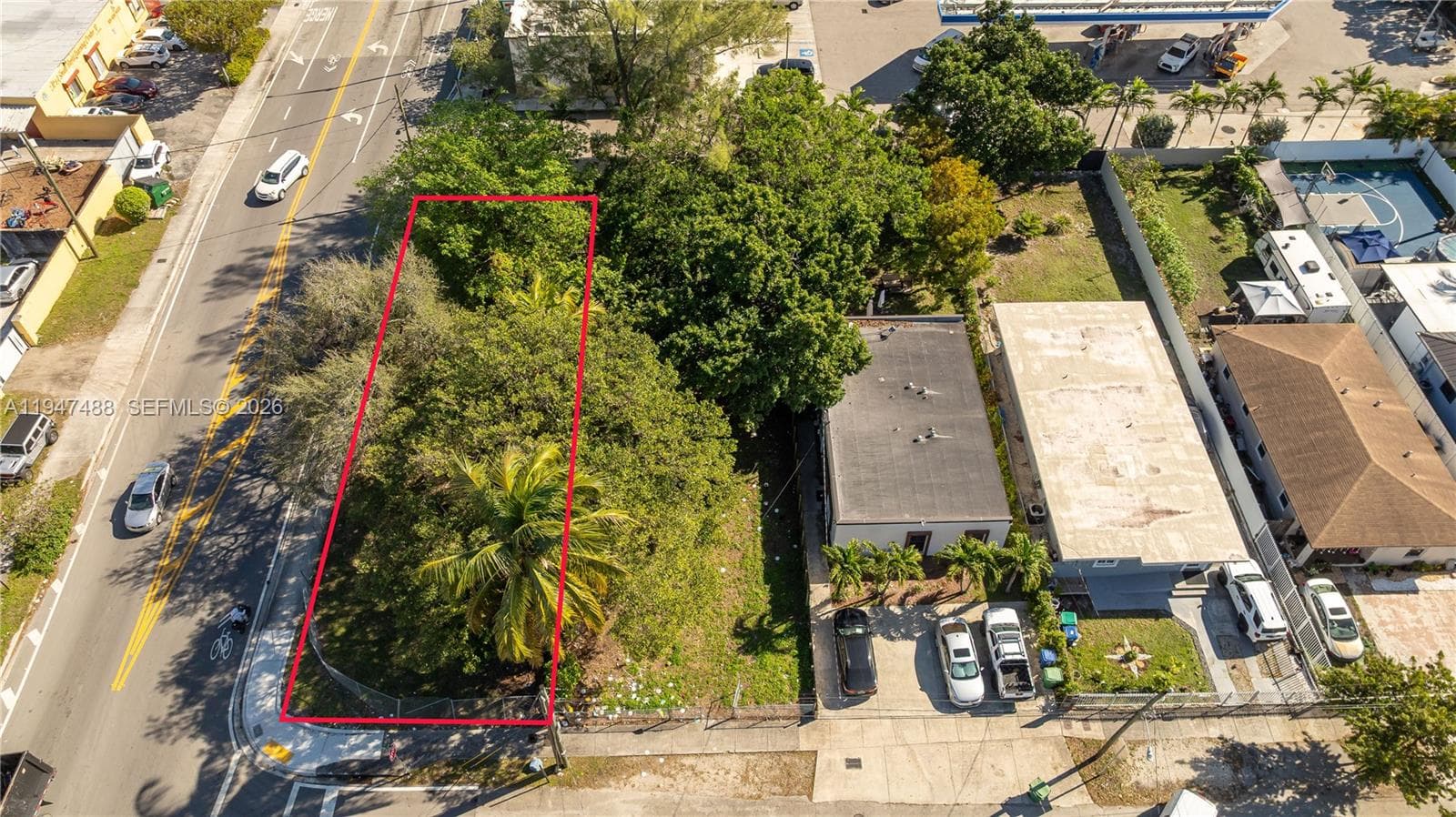 2226 NW 46th St, Miami FL 33142 photo 5
