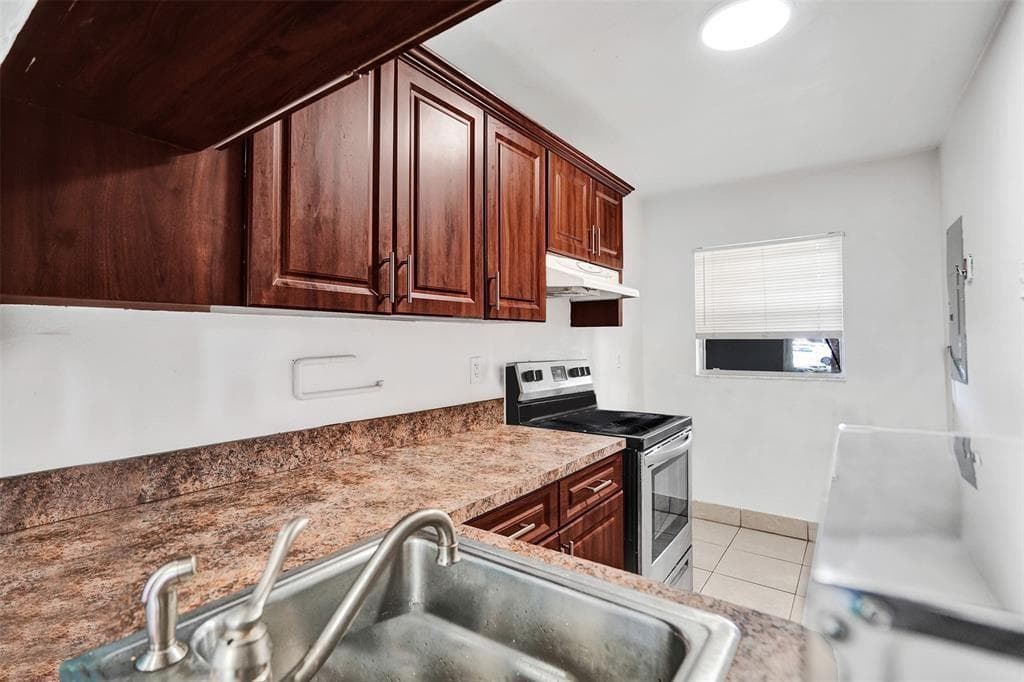 9440 Poinciana Place # 101, Davie FL 33324 photo 5