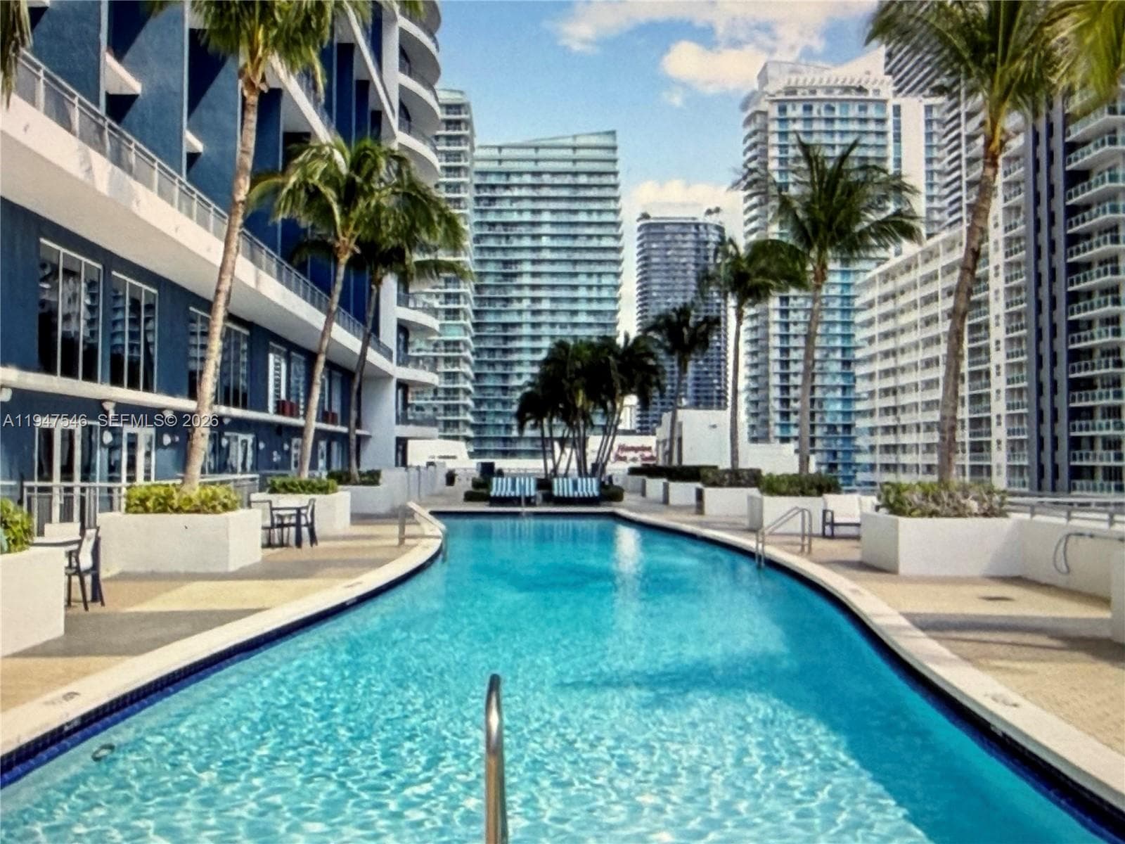 60 SW 13th St # 3214, Miami FL 33130 photo 2
