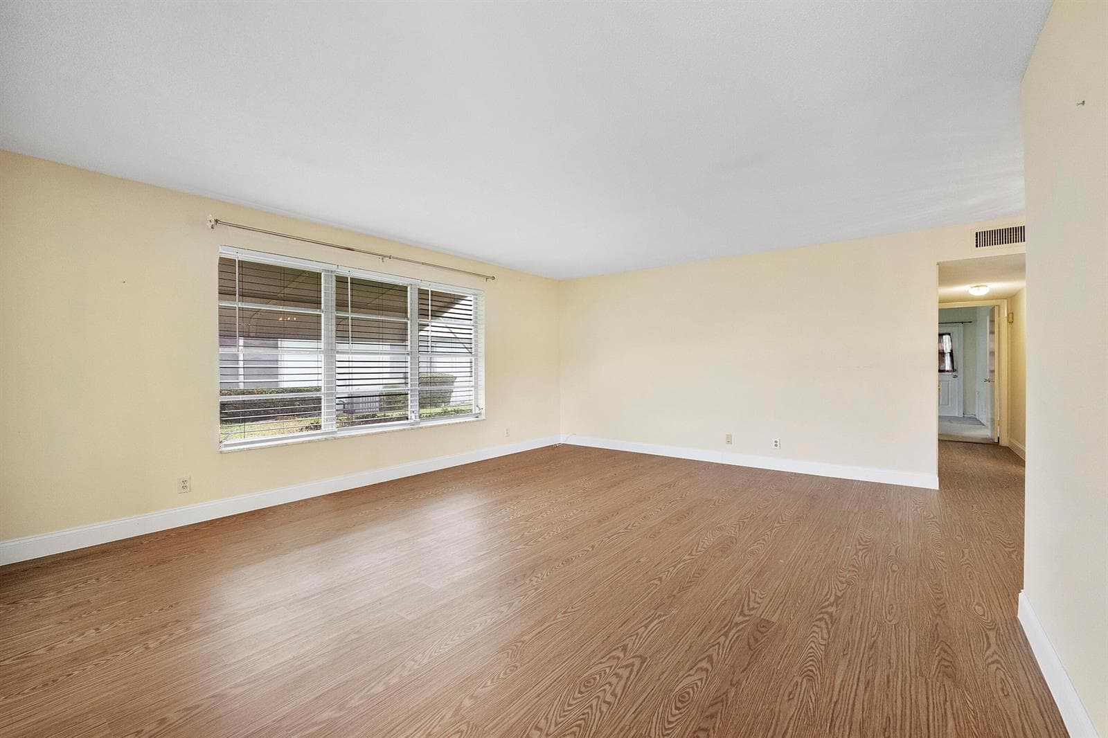 212 High Point Terrace W # A, Delray Beach FL 33445 photo 3