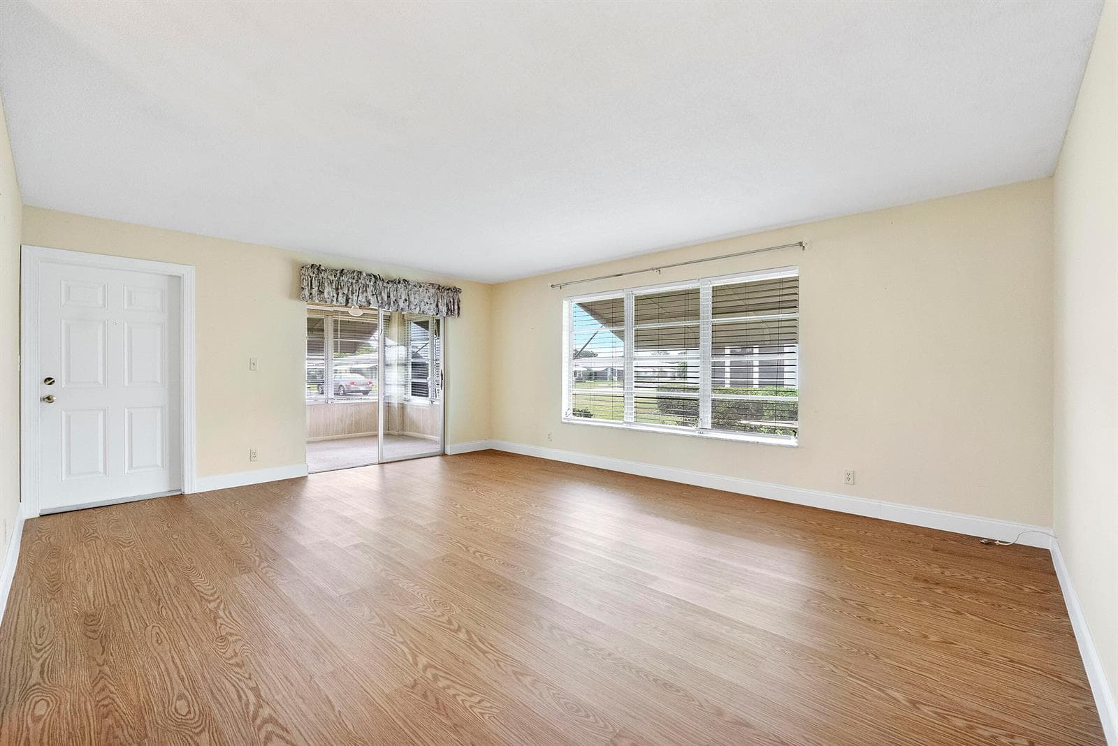 212 High Point Terrace W # A, Delray Beach FL 33445 photo 4