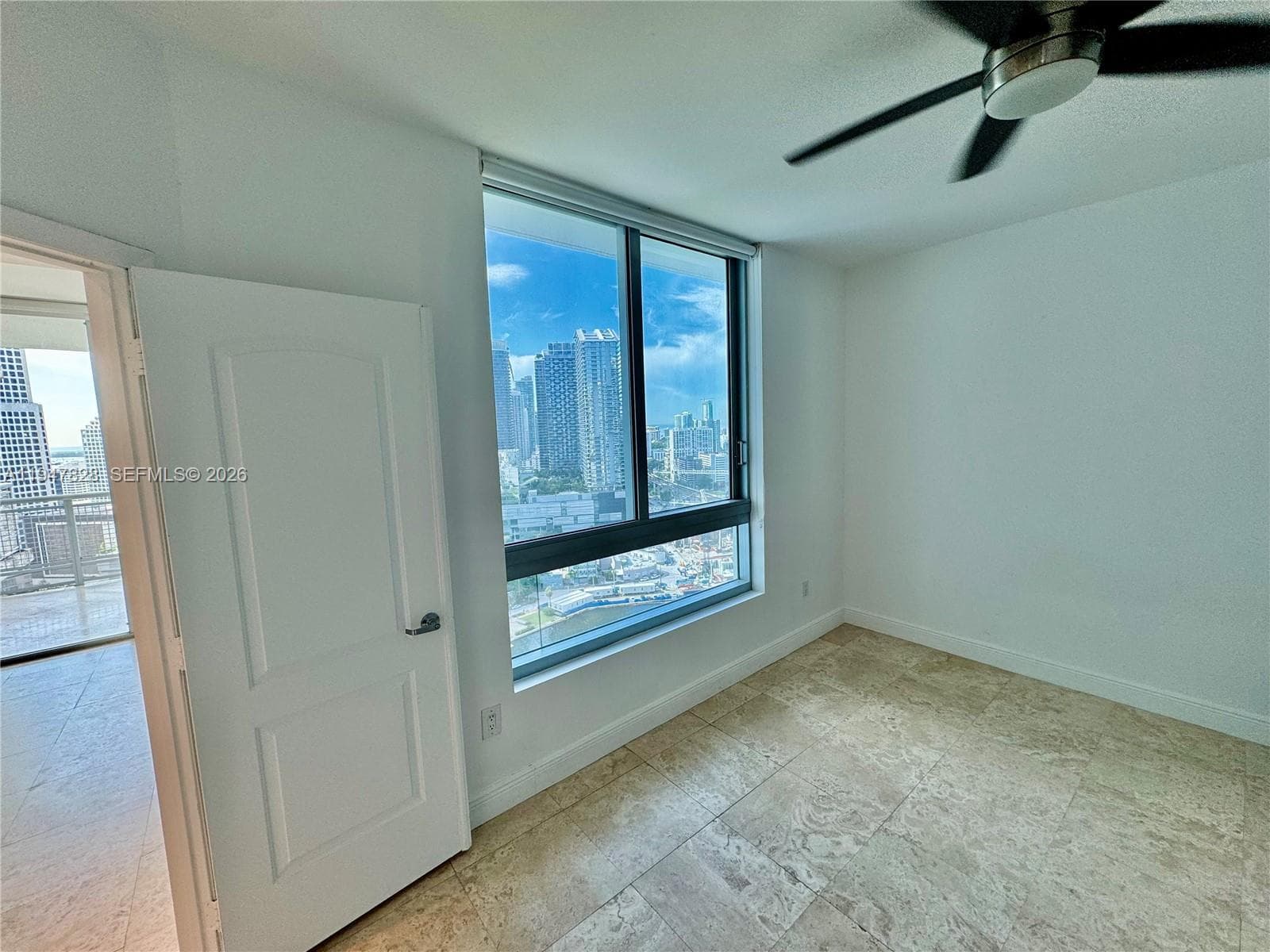 350 S Miami Ave # 2912, Miami FL 33130 photo 3