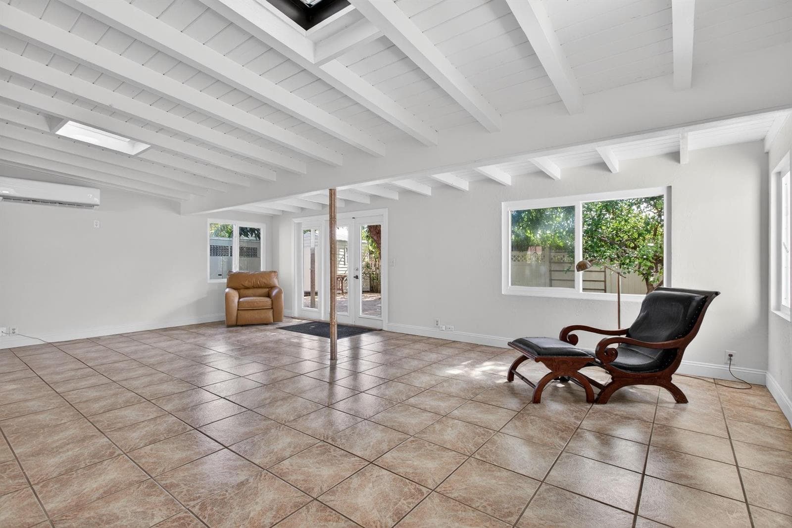 2580 SE 5th Court, Pompano Beach FL 33062 photo 2