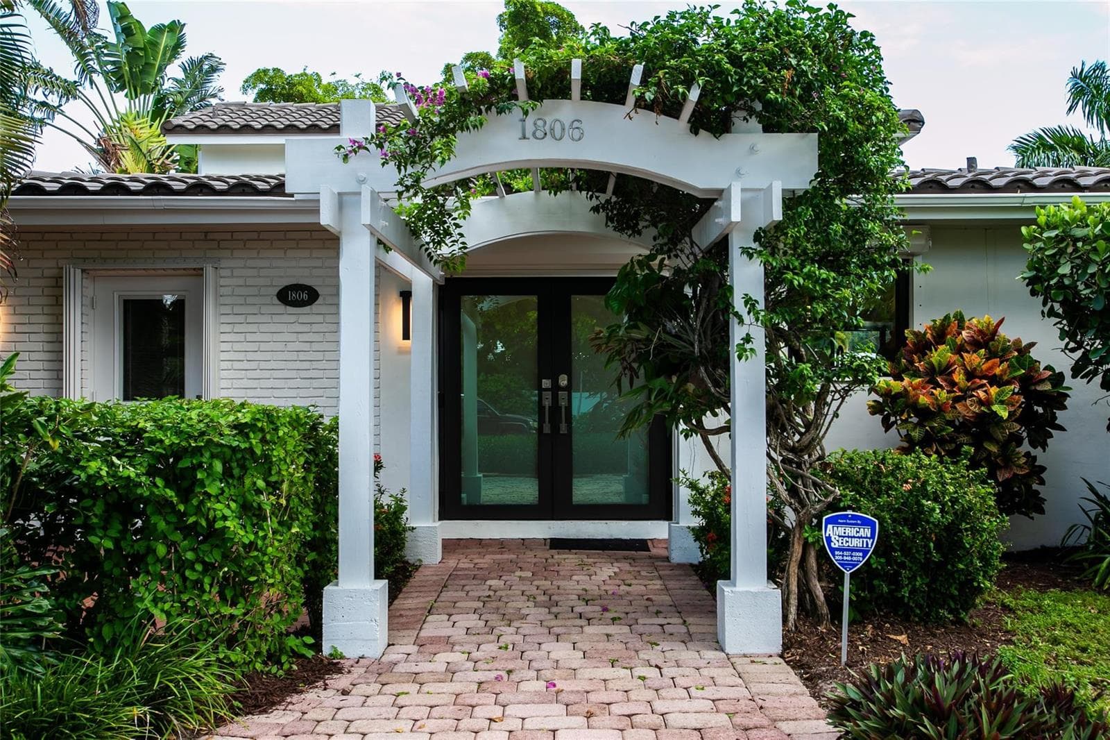 1806 NE 22nd Terrace, Fort Lauderdale FL 33305 photo 3