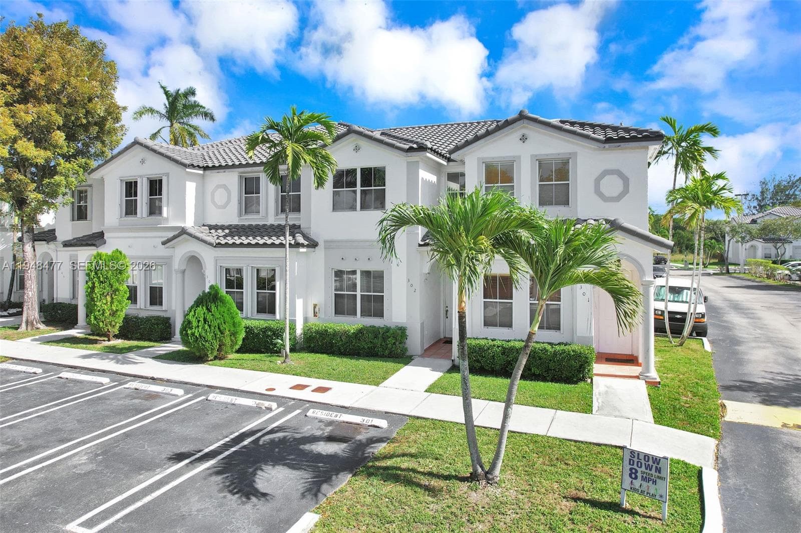 5420 NW 107 AVE # 302, Doral FL 33178 photo 4