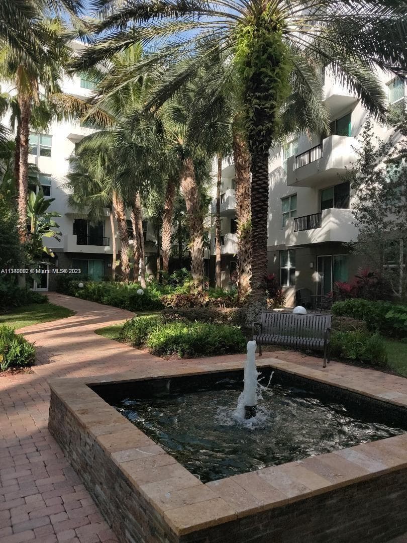 2401 NE 65th Street # 608, Fort Lauderdale FL 33308 photo 2