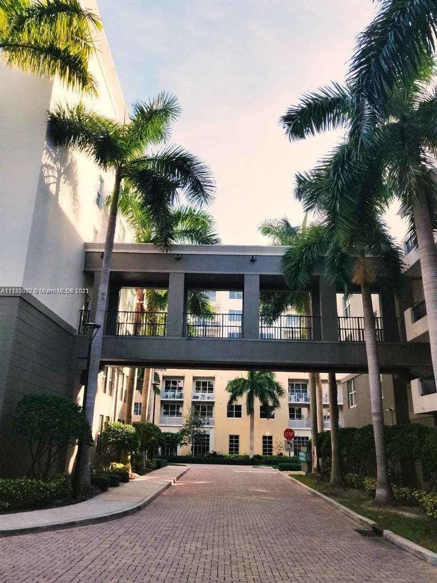 2401 NE 65th Street # 608, Fort Lauderdale FL 33308 photo 3