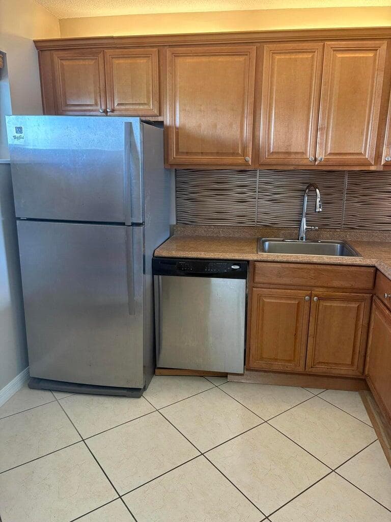 2770 S Garden Drive # 304, Lake Worth FL 33461 photo 4