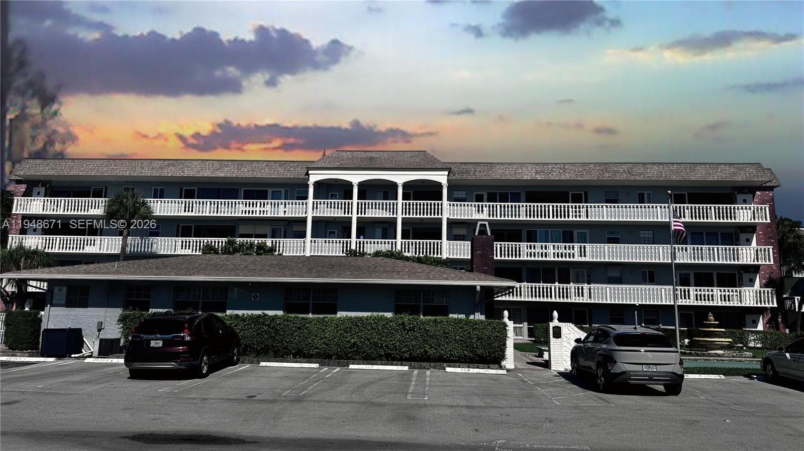 1965 SE 5th Ct # 203, Pompano Beach FL 33060