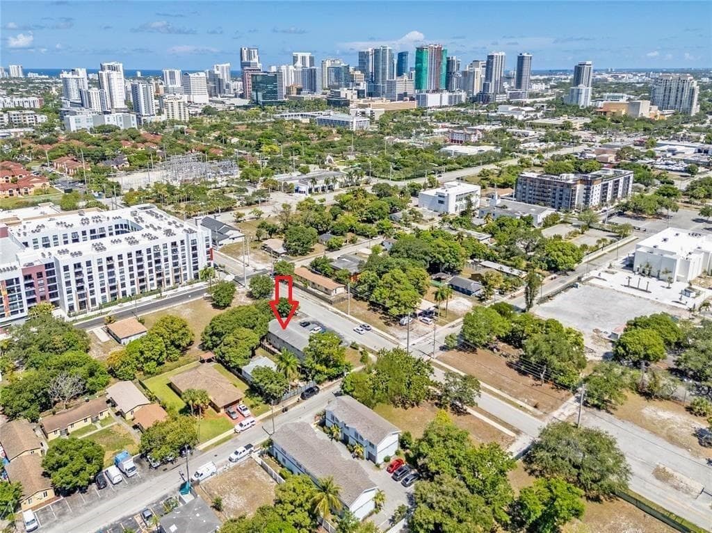 751 NW 5th Street, Fort Lauderdale FL 33311 photo 3