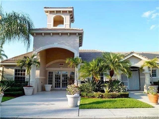 8821 Wiles Rd # 101, Coral Springs FL 33067 photo 3