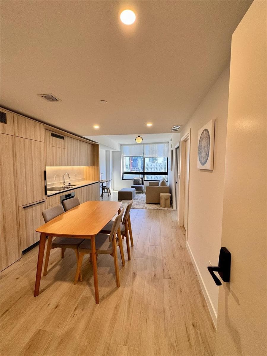 225 N Miami Avenue # 2507, Miami FL 33128 photo 3