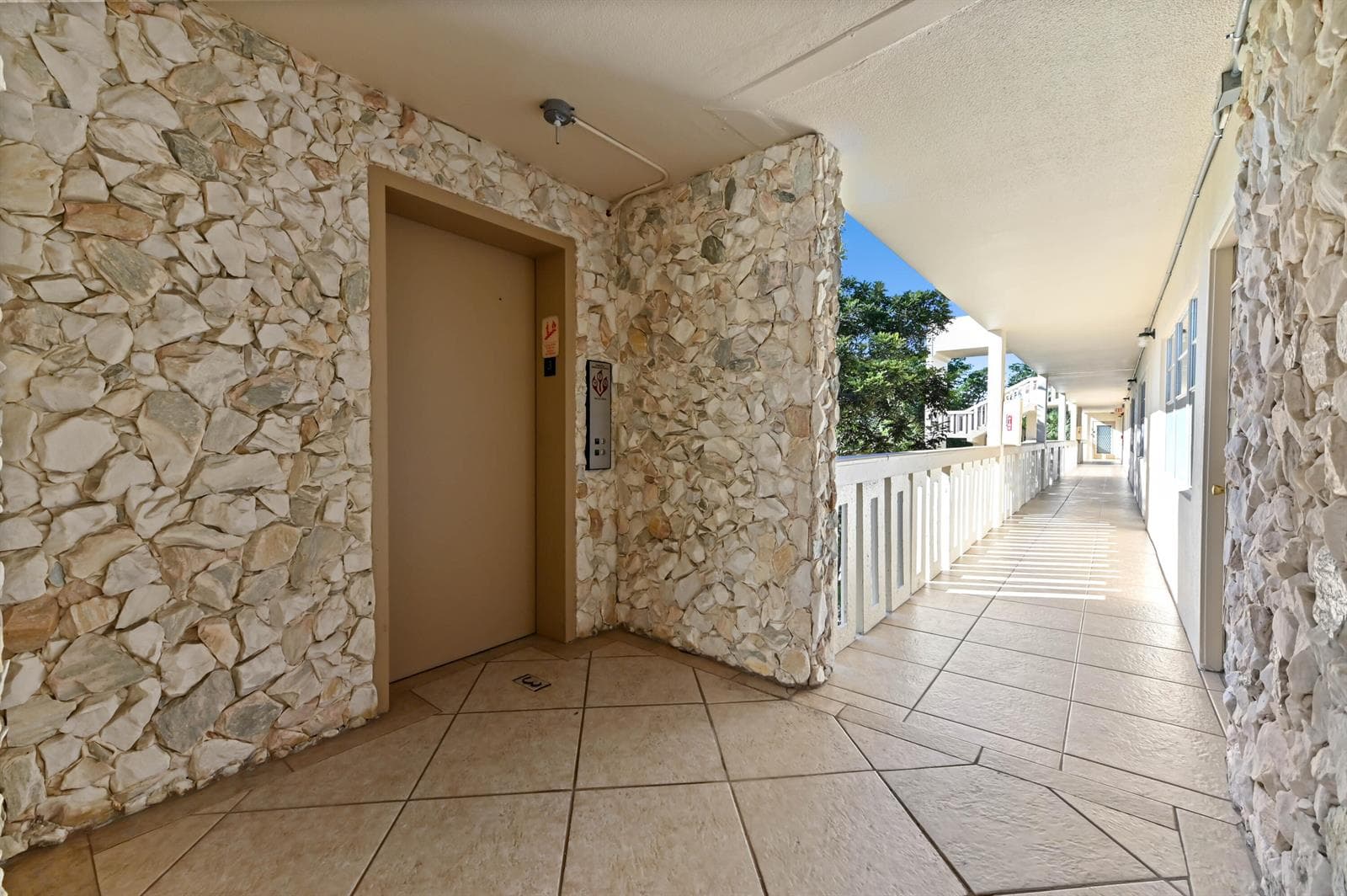 2905 Victoria Place # K3, Coconut Creek FL 33066 photo 3