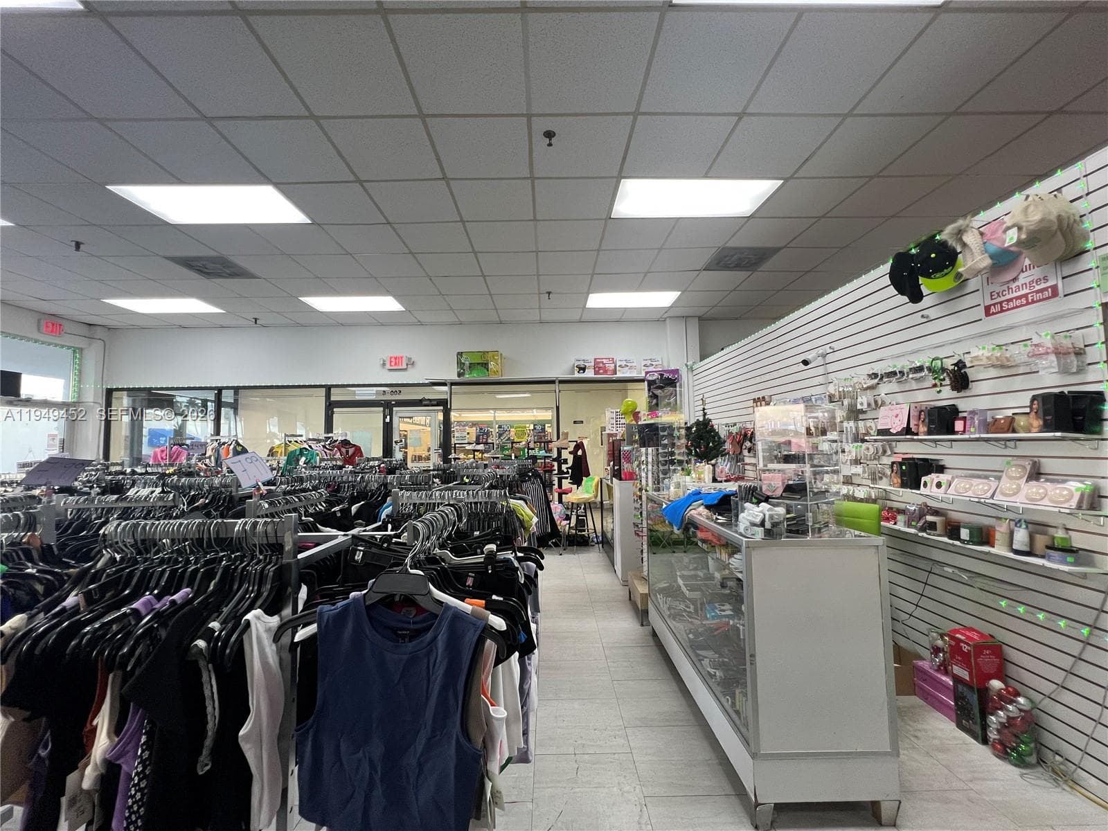 500 W 49th St, Hialeah FL 33012 photo 3