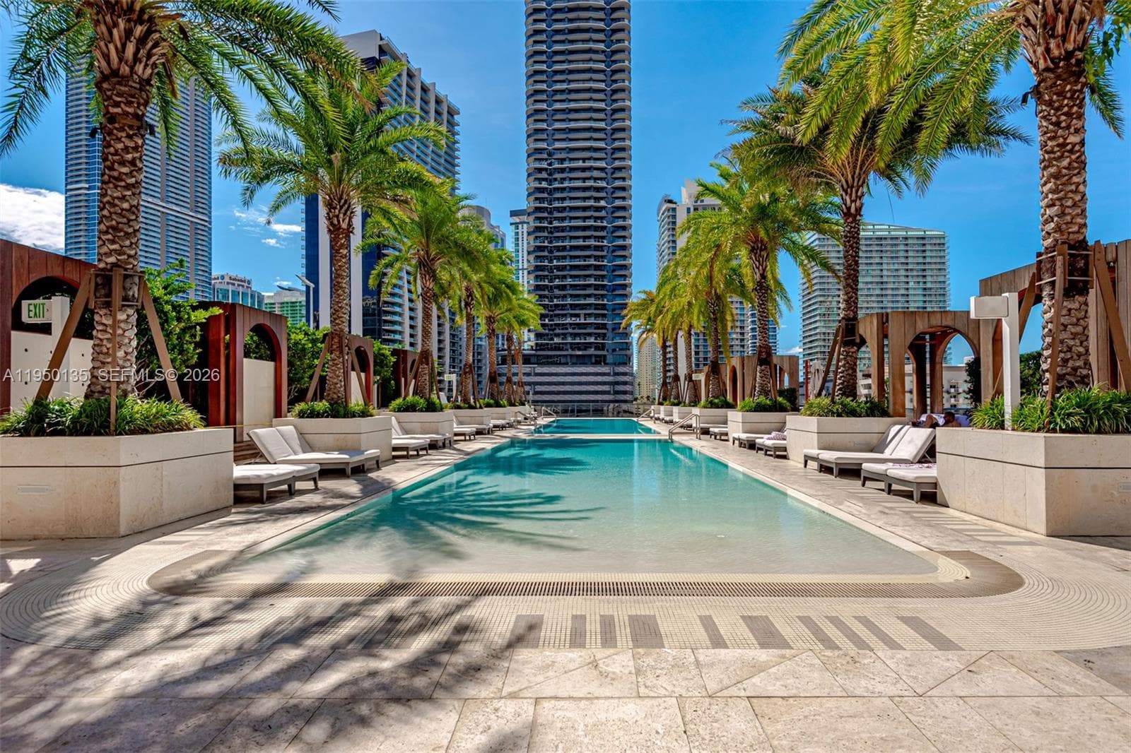 801 S Miami Ave # 3802, Miami FL 33130 photo 2