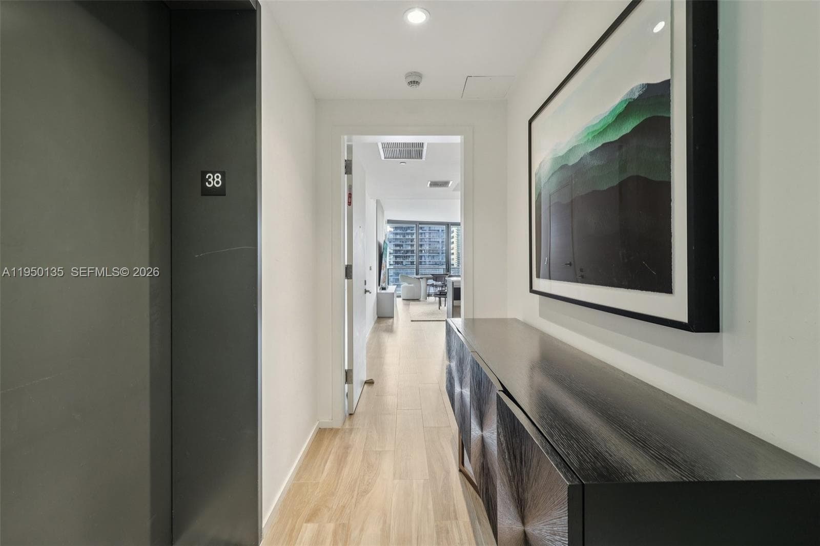 801 S Miami Ave # 3802, Miami FL 33130 photo 3