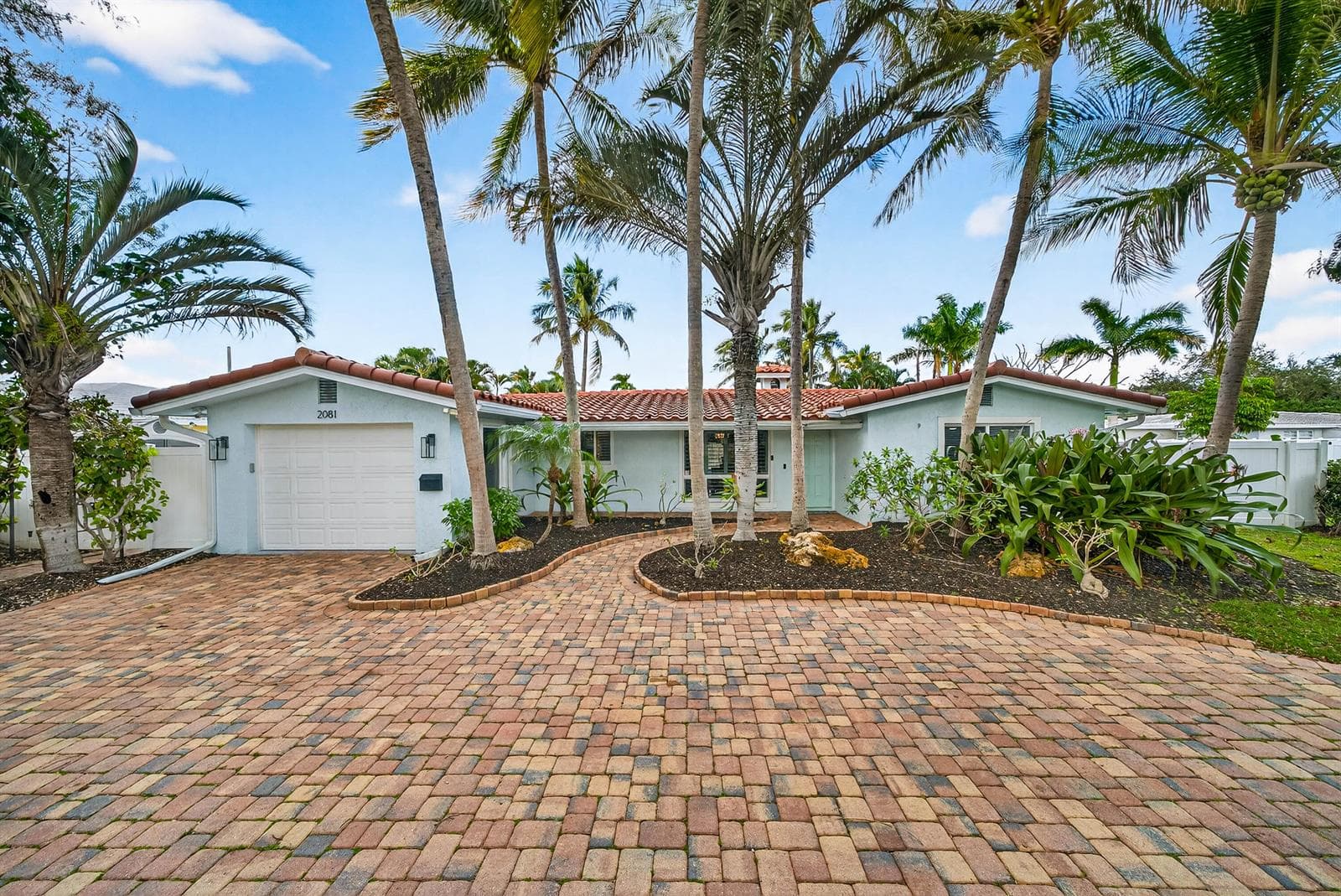 2081 NE 25th Street, Lighthouse Point FL 33064 photo 4