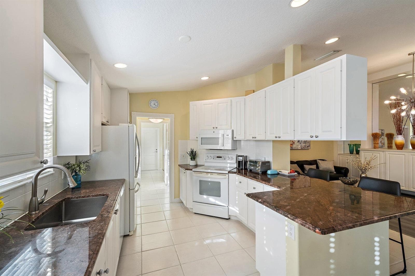 8991 SE Eldorado Way, Hobe Sound FL 33455 photo 4
