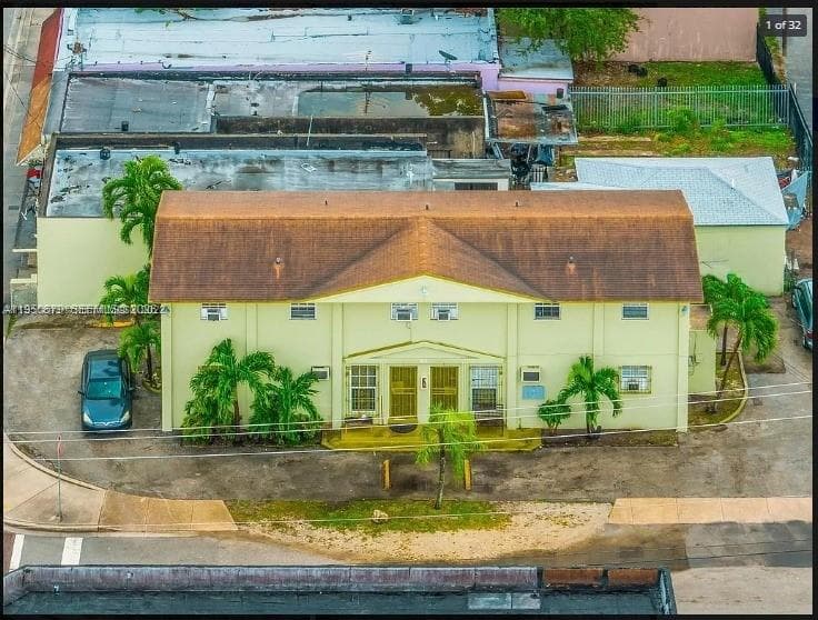 1500 NW 69th Ter, Miami, FL 33147 photo 3