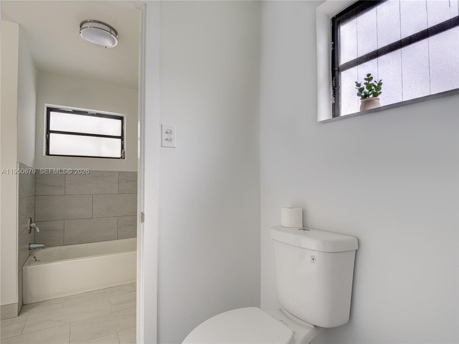 1500 NW 69th Ter, Miami, FL 33147 photo 5