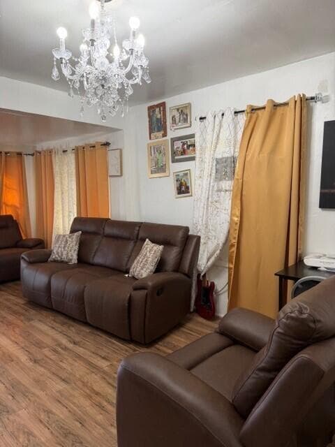 2711 NW 169 Terrace, Miami Gardens FL 33056 photo 4