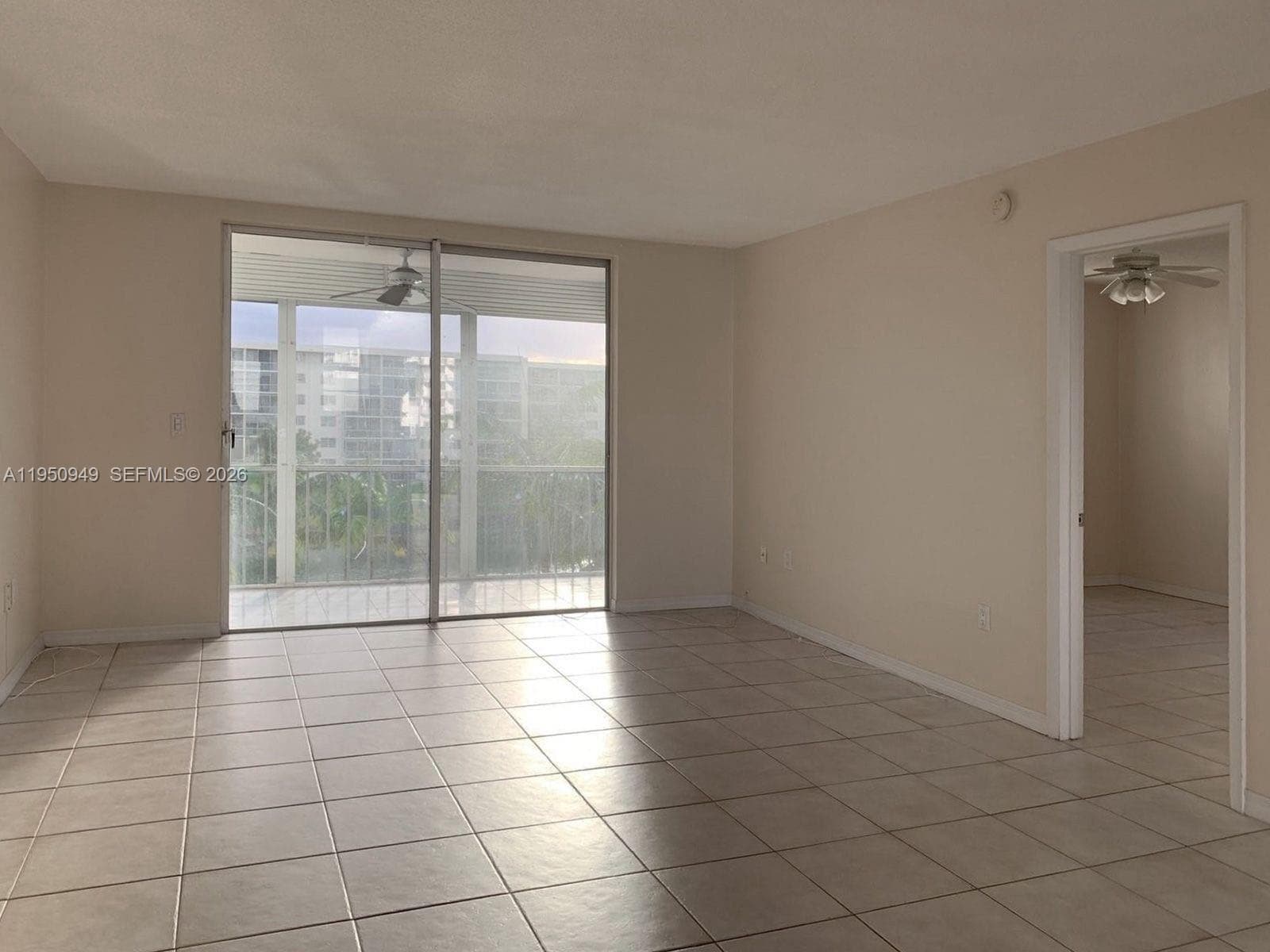 2855 Leonard Dr # H404, Aventura FL 33160