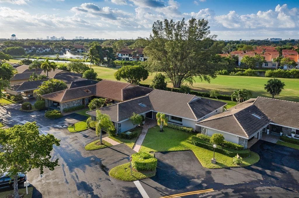 3650 N 36th Avenue # 51, Hollywood FL 33021 photo 3
