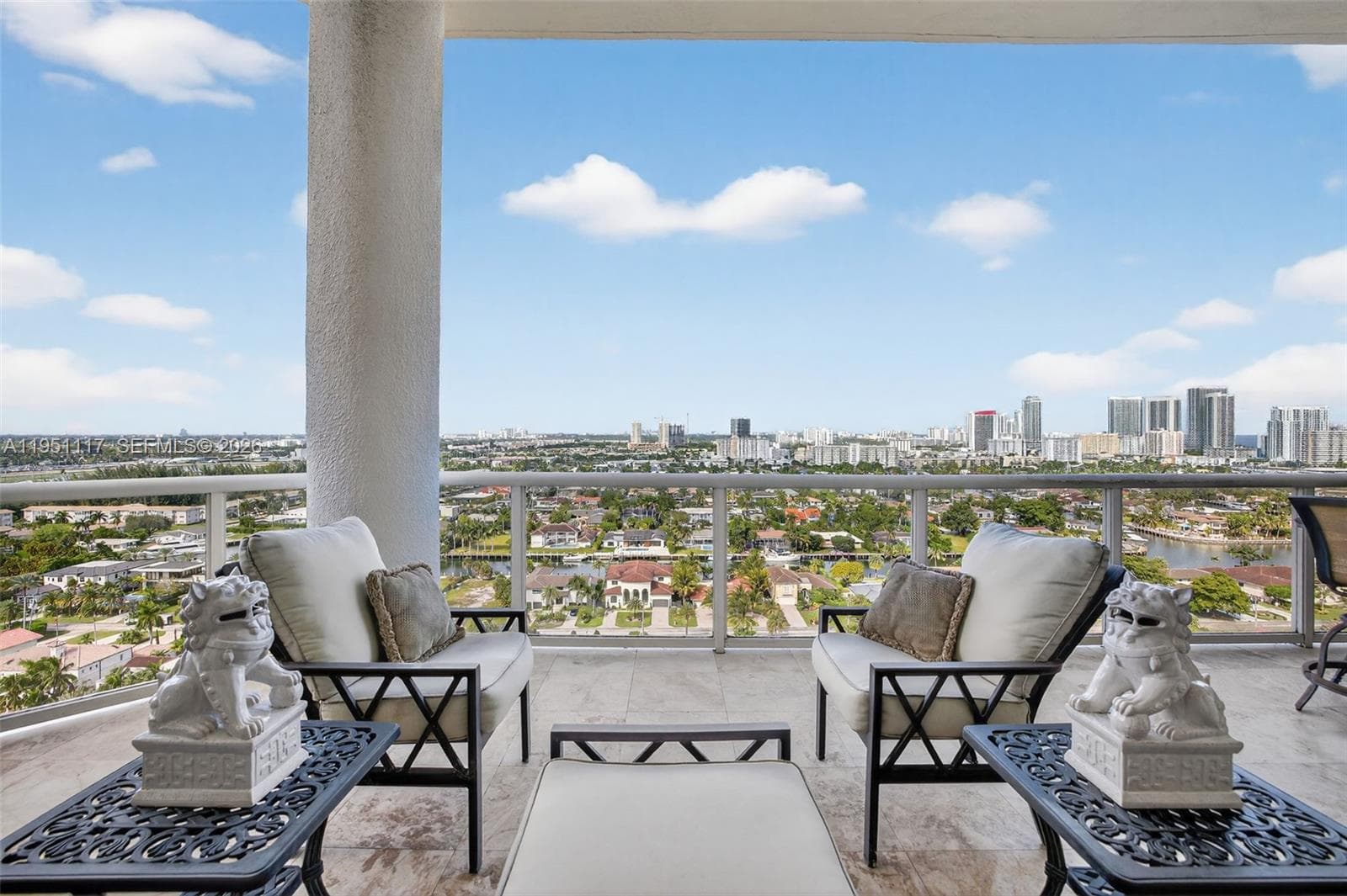 3598 Yacht Club Dr, Aventura FL 33180 photo 4