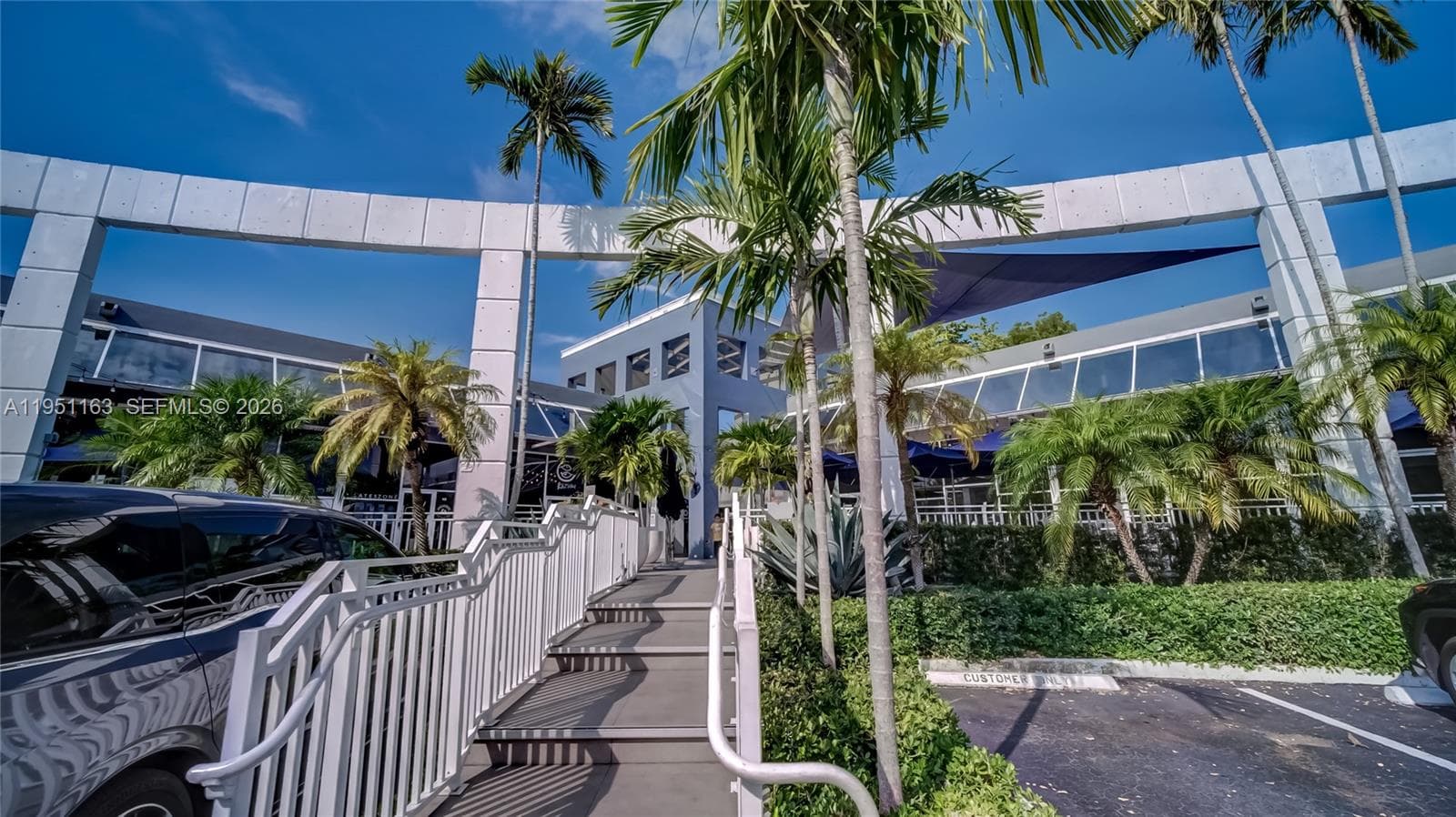 260 Crandon Blvd # E18, Key Biscayne FL 33149