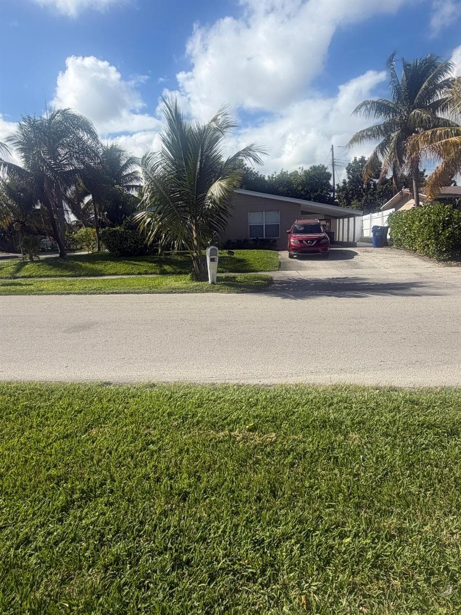 2001 NE 2nd Terrace, Pompano Beach FL 33060 photo 2