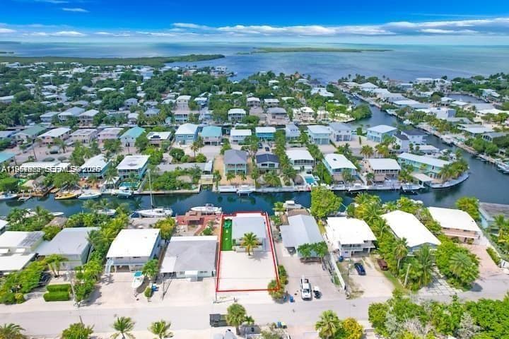 125 Gardenia St, Plantation Key FL 33070 photo 3