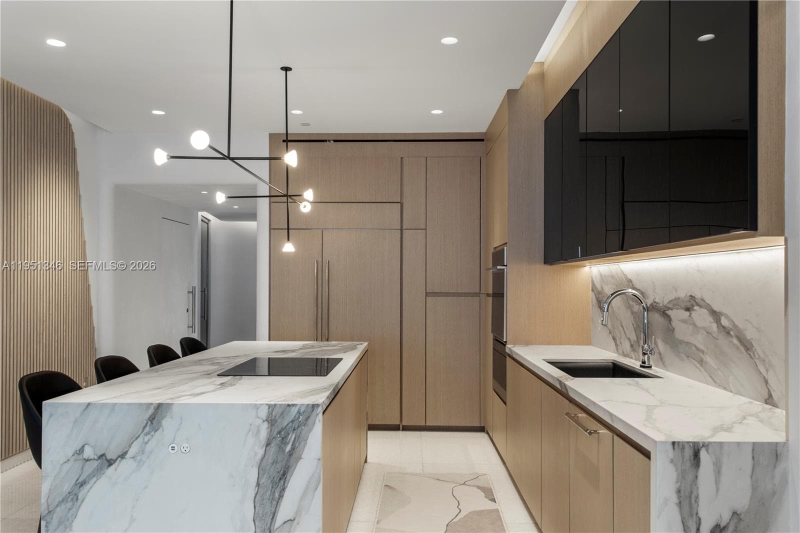 851 NE 1st Ave # 3411, Miami FL 33132 photo 2