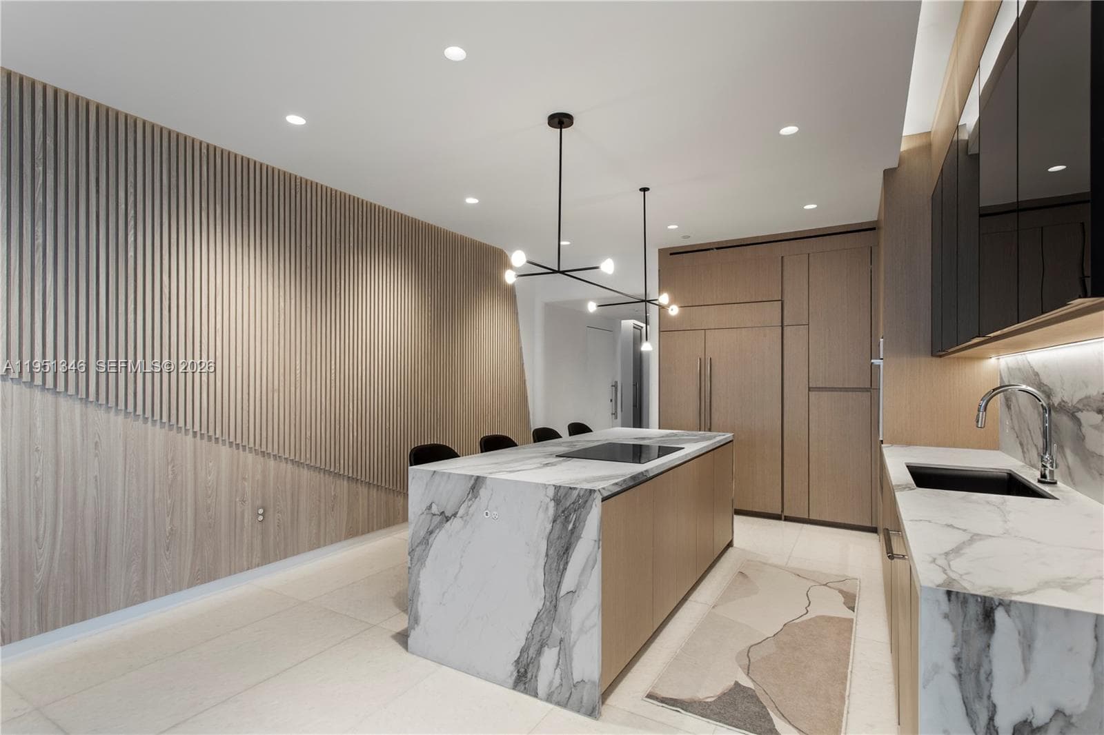 851 NE 1st Ave # 3411, Miami FL 33132 photo 4