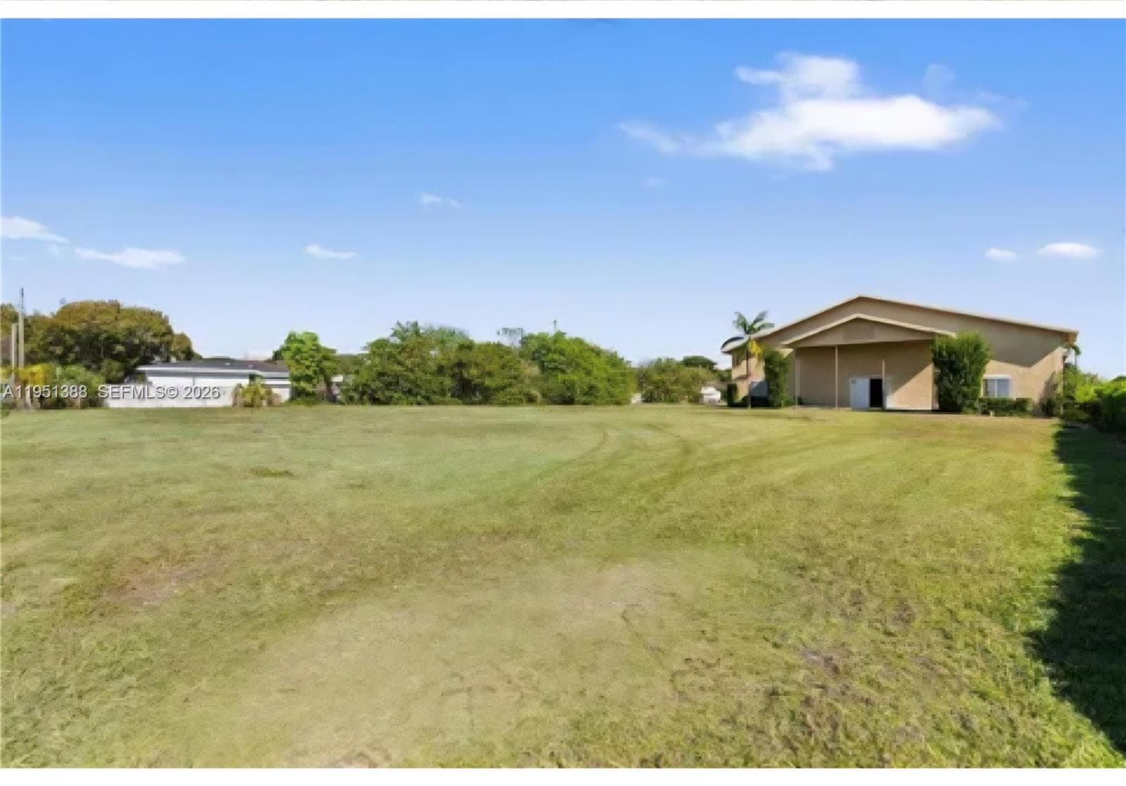 21571 SW 110th Ave, Miami FL 33189 photo 4