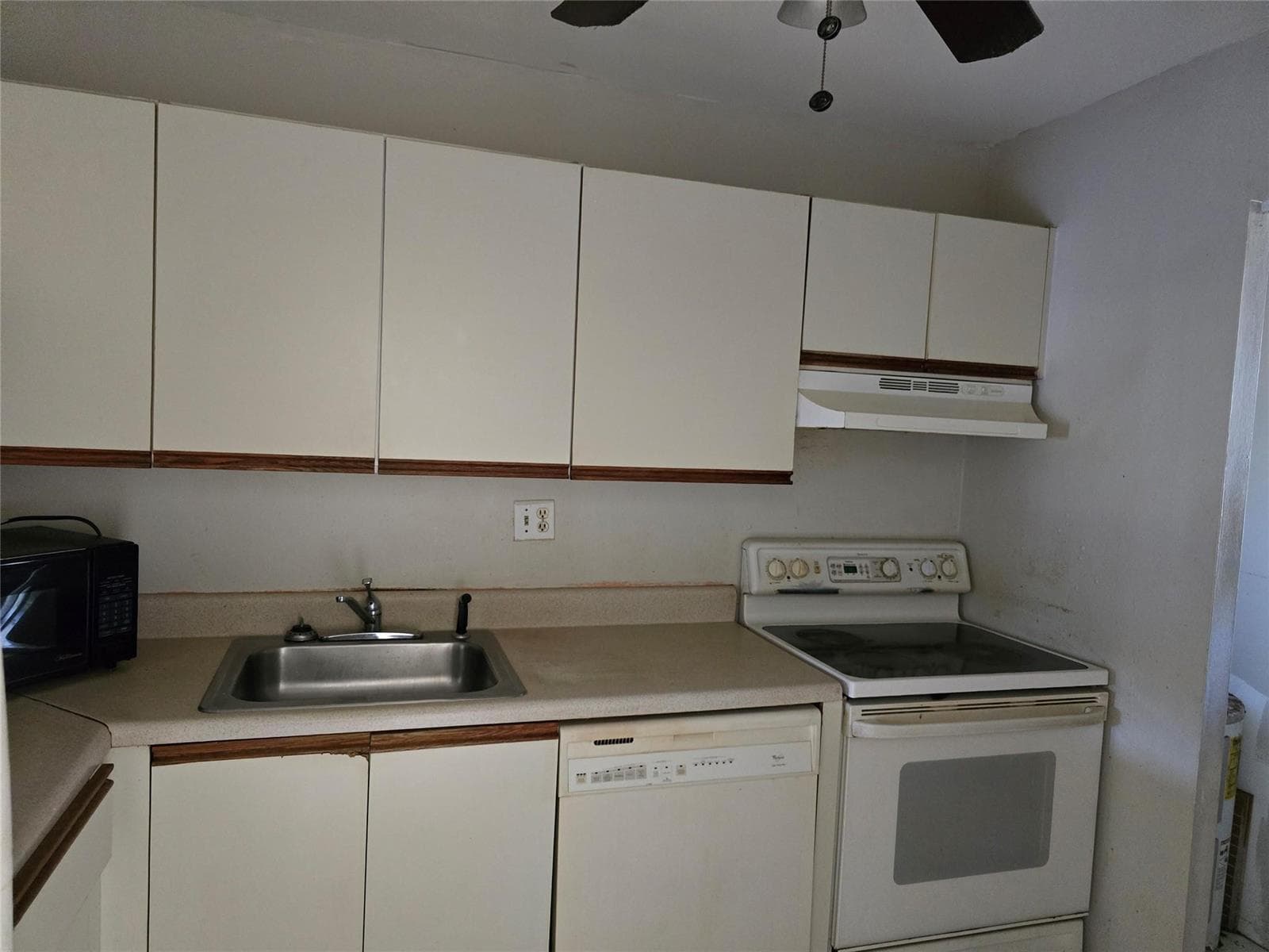 7925 Colony Circle # 205, Fort Lauderdale FL 33321 photo 3