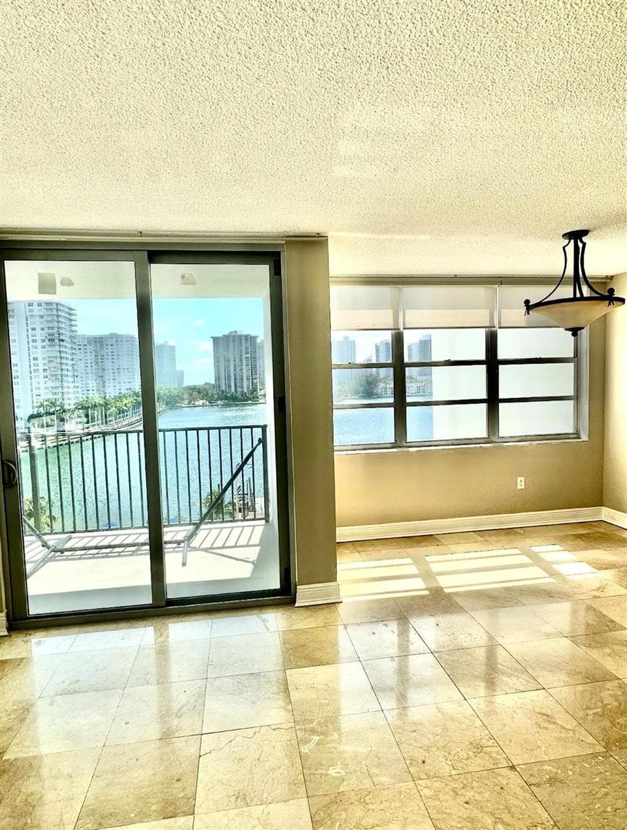 2750 NE 183rd Street # 709, Aventura FL 33160 photo 2