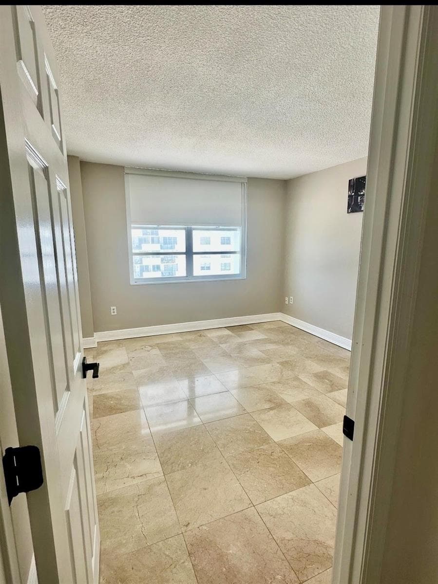 2750 NE 183rd Street # 709, Aventura FL 33160 photo 5