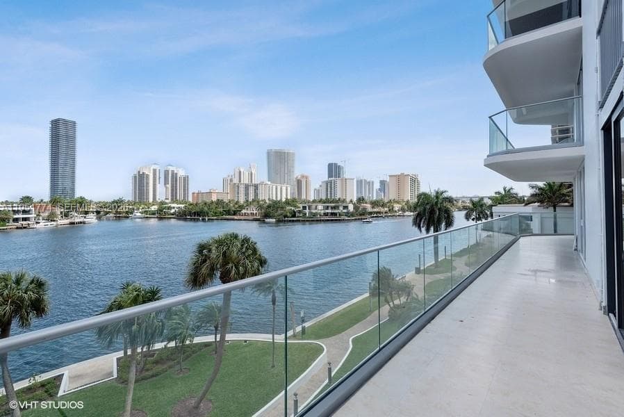19707 Turnberry Way # 4H, Aventura FL 33180 photo 4