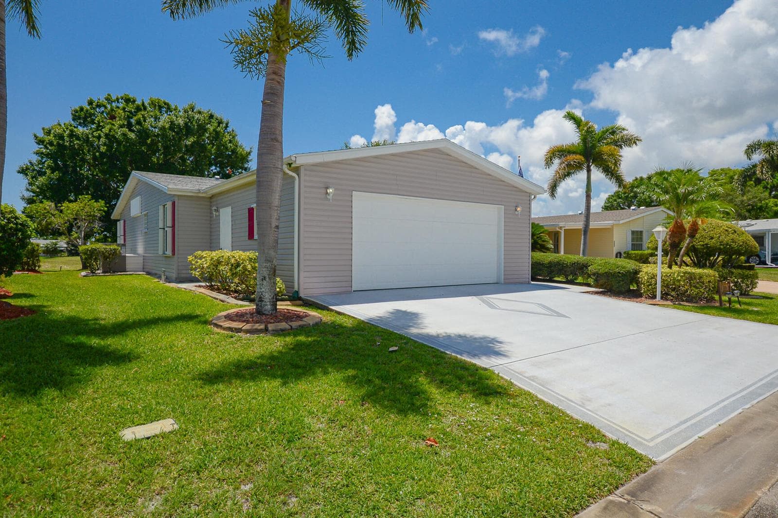 3225 Scarlet Tanager Court, Port St. Lucie FL 34952 photo 2