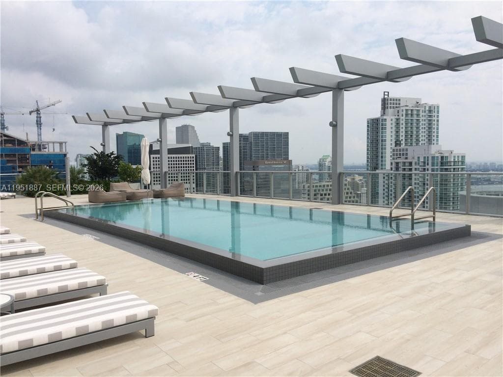 1100 S Miami Ave # 2111, Miami FL 33130 photo 4