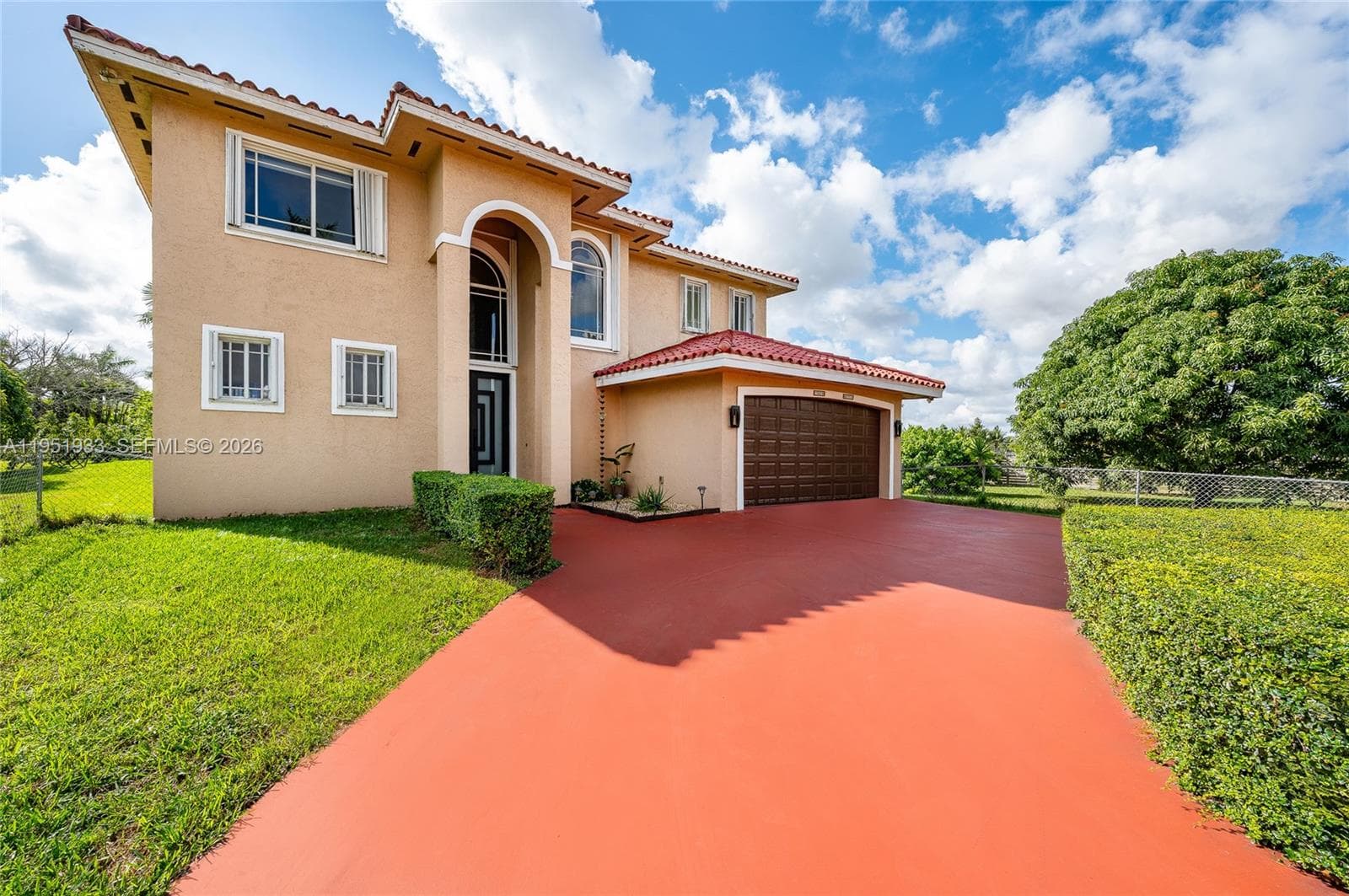 19520 SW 206th St, Miami FL 33187 photo 4