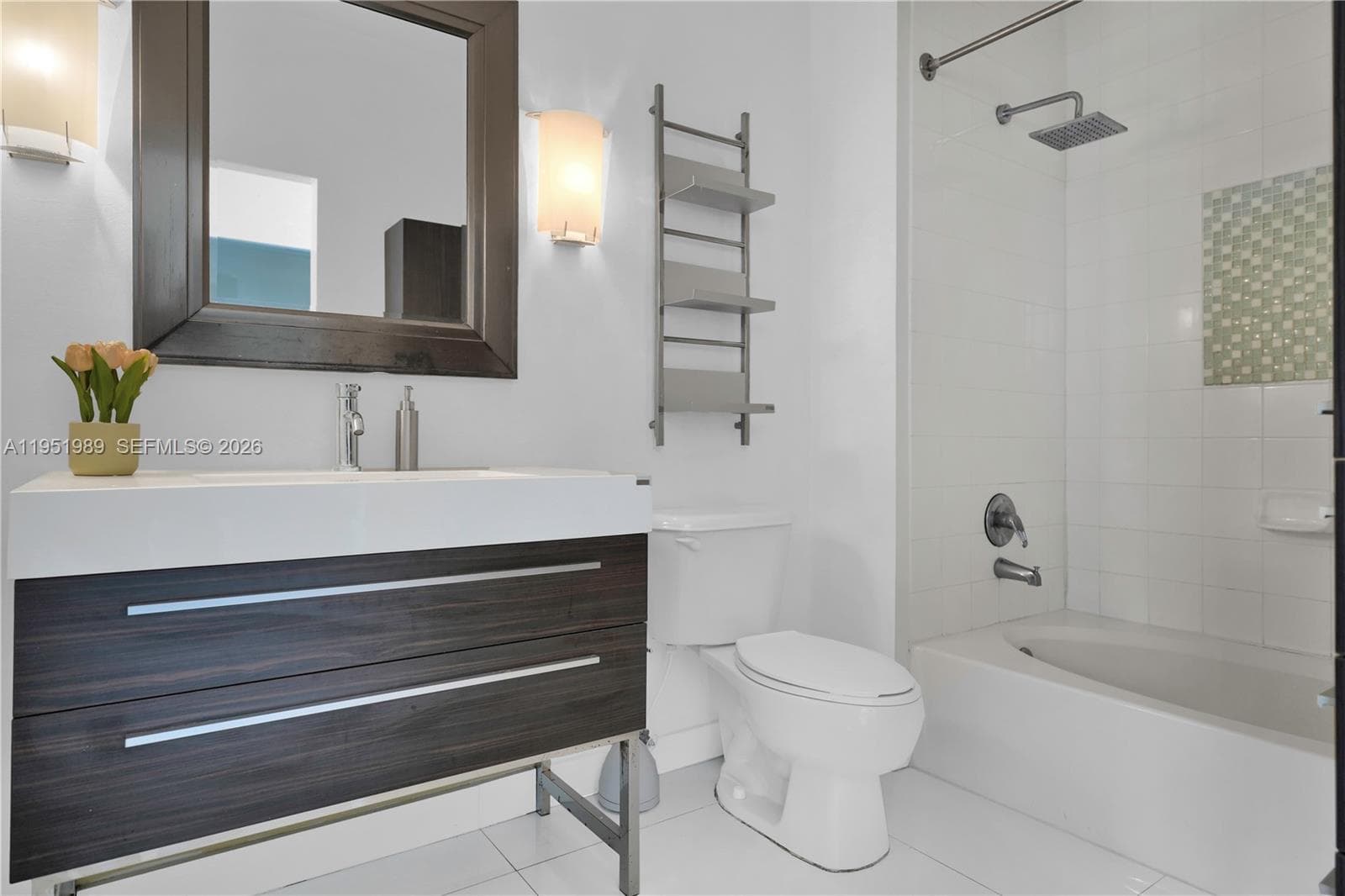 2001 Biscayne Blvd # 3213, Miami FL 33137 photo 4