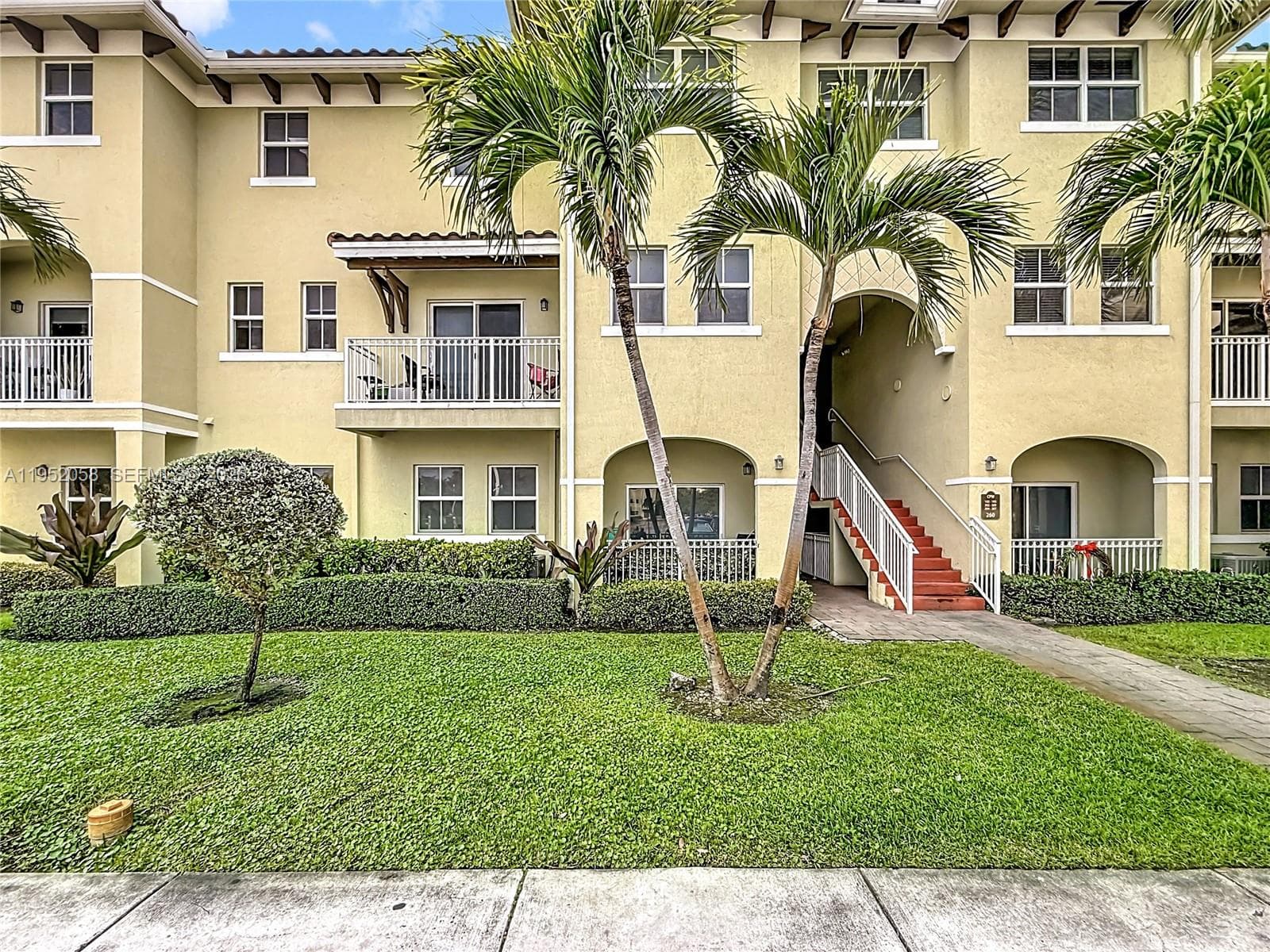 260 NW 109th Ave # 206, Miami FL 33172 photo 2