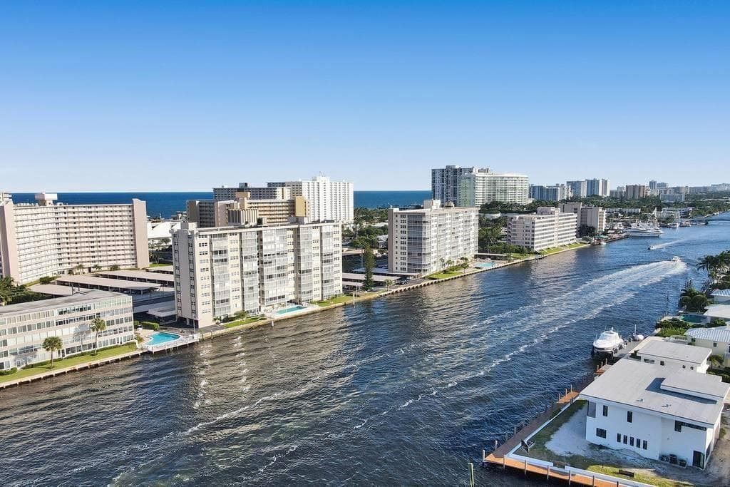 303 N Riverside Drive # PH-4, Pompano Beach FL 33062 photo 3